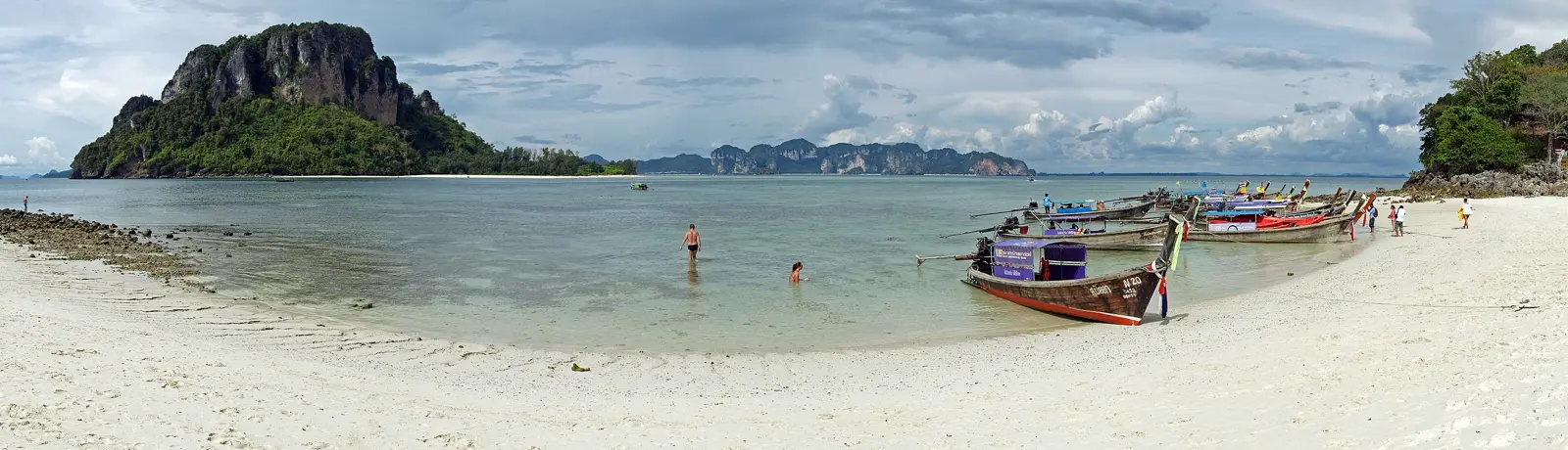 เกาะไก่และเกาะทับ ทะเลอันดามัน จังหวัดกระบี่